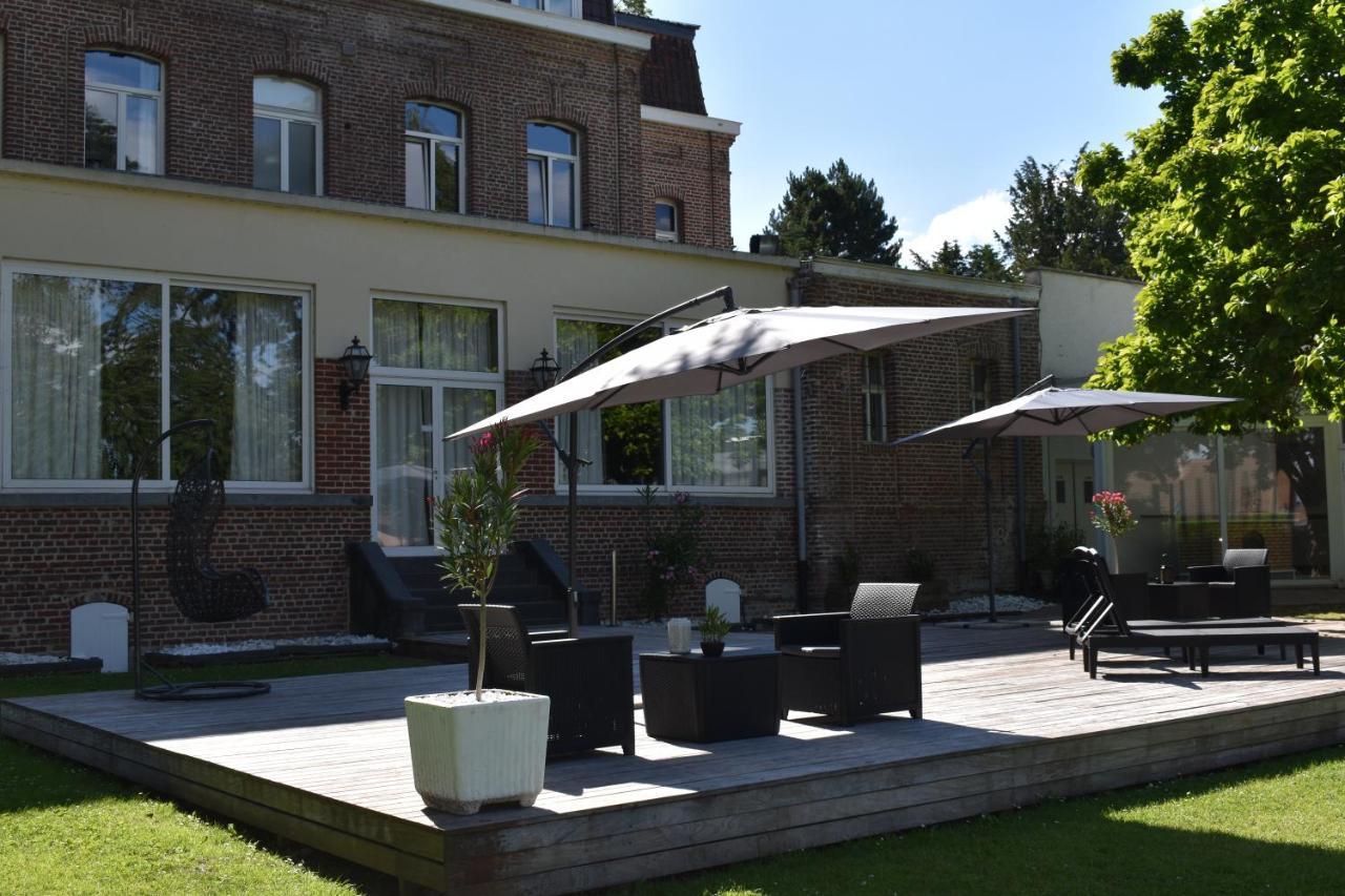 Hotel Logis Manoir De Fourcy Corbehem Exterior foto